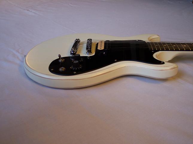Joan Jett Signature Melody Maker Picture 10